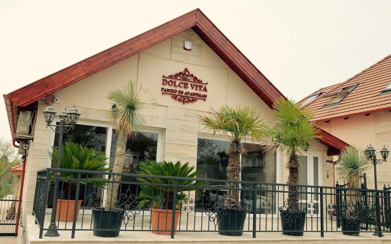 Hotel Dolce Vita Balatonkenese Dış mekan fotoğraf