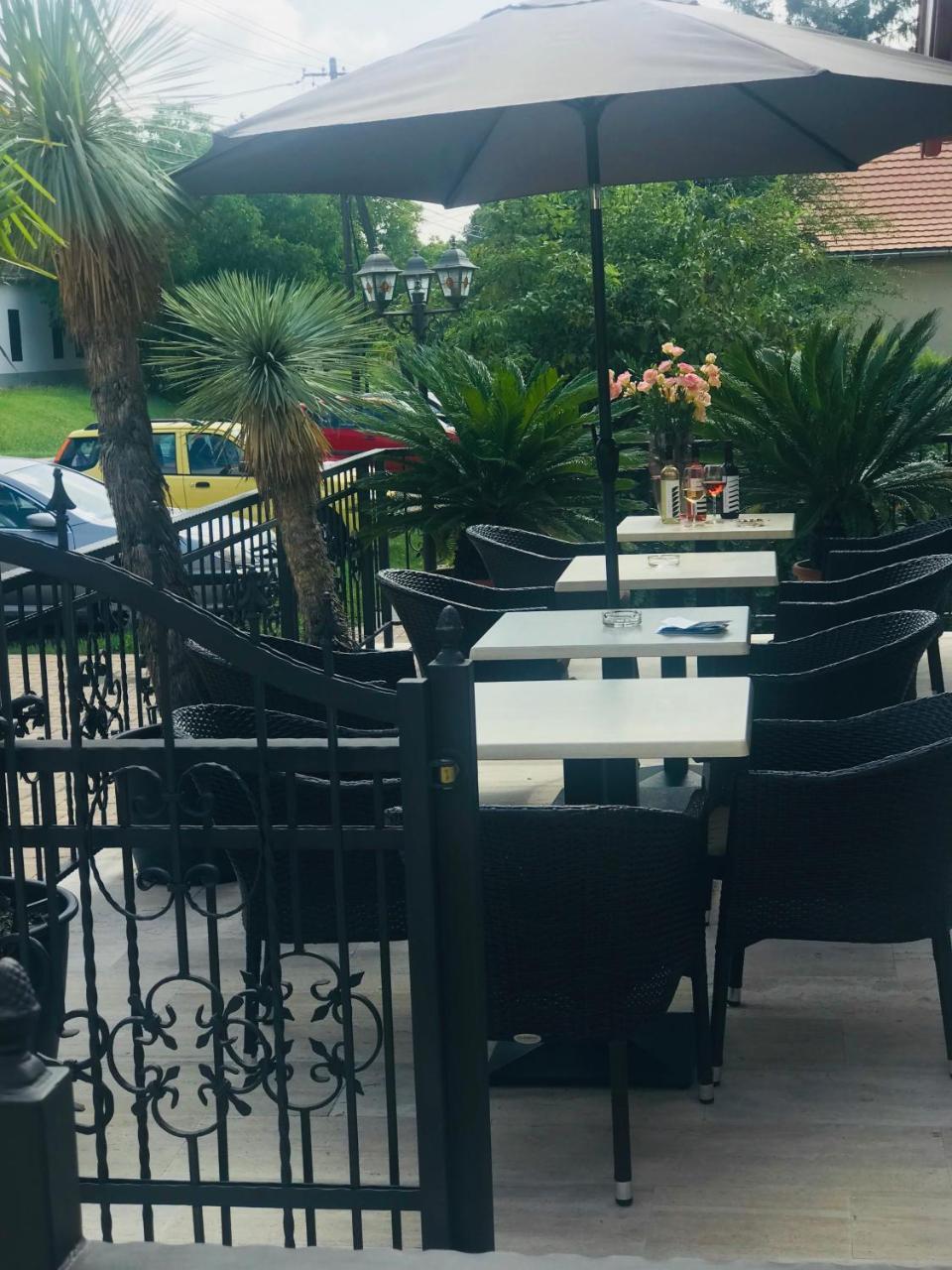 Hotel Dolce Vita Balatonkenese Dış mekan fotoğraf